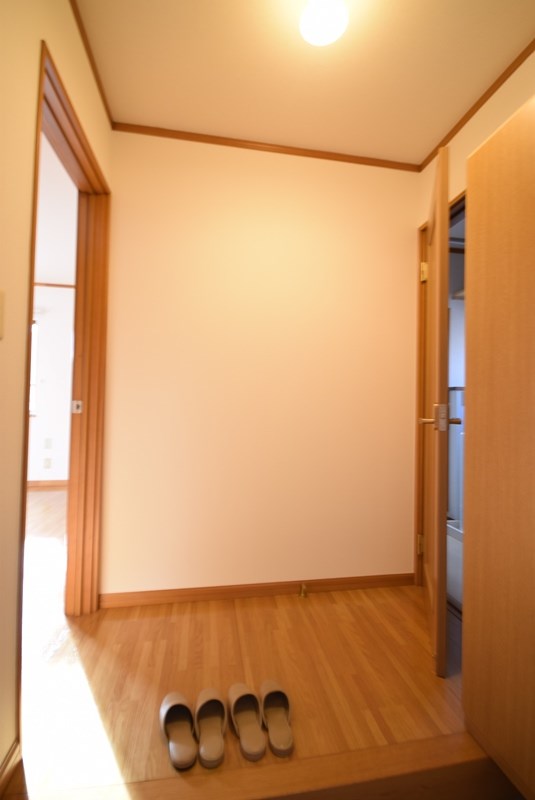 セリール久が原 玄関