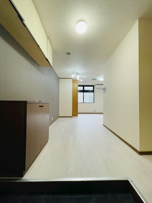 グリーンアベニュー 玄関