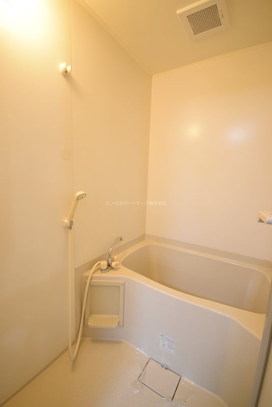 グリーンアベニュー 風呂画像