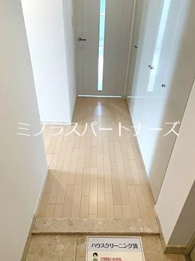 アーデン駒沢パークフロント 玄関