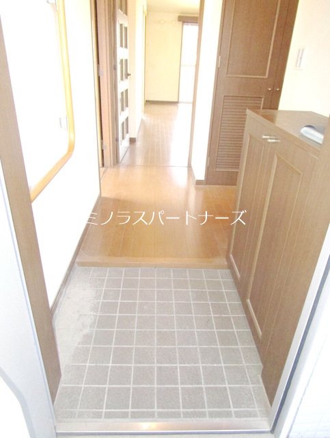 プルミエール等々力 玄関