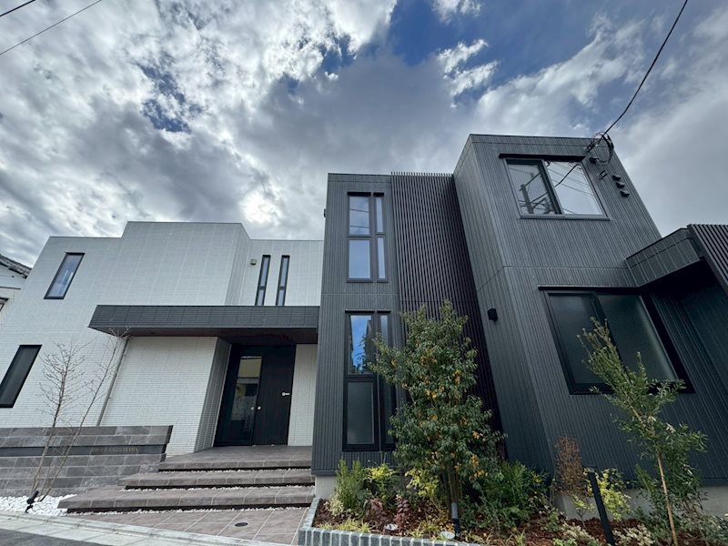 日向テラスKUGAYAMA 201号室 外観