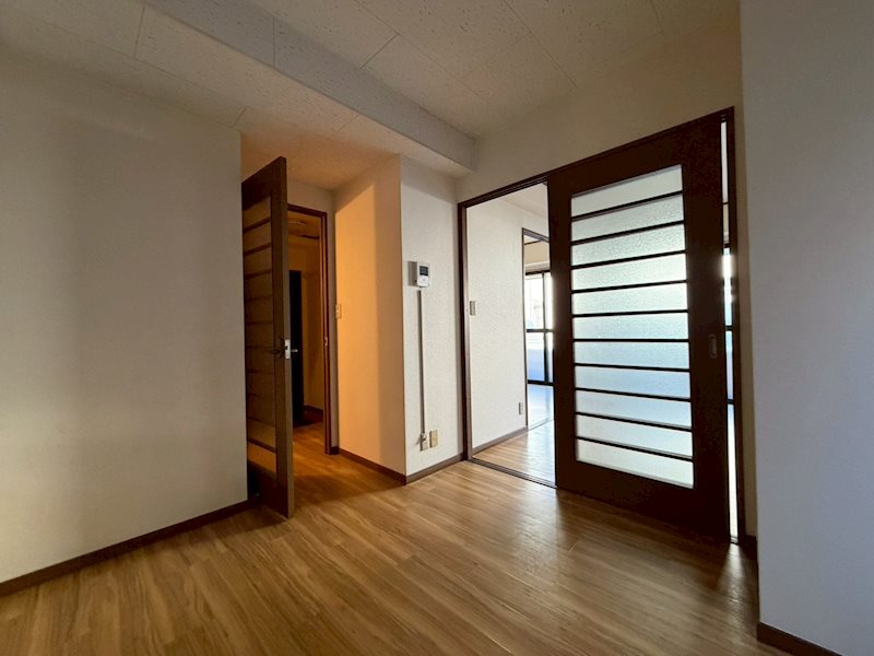 ランディング・モジュール リビング