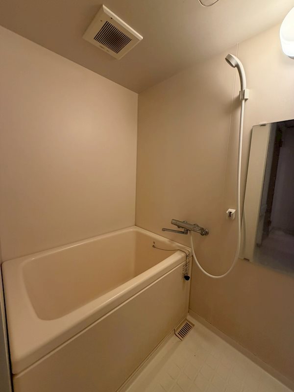 ランディング・モジュール 風呂画像