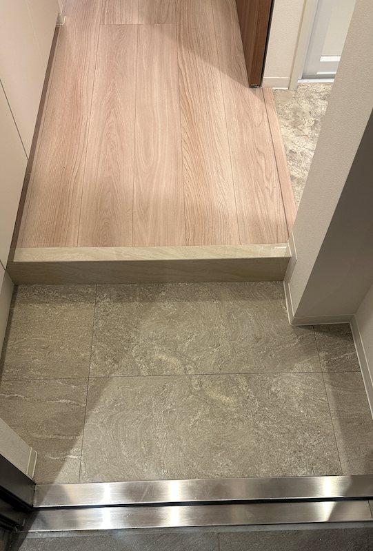 ZOOM下丸子 玄関