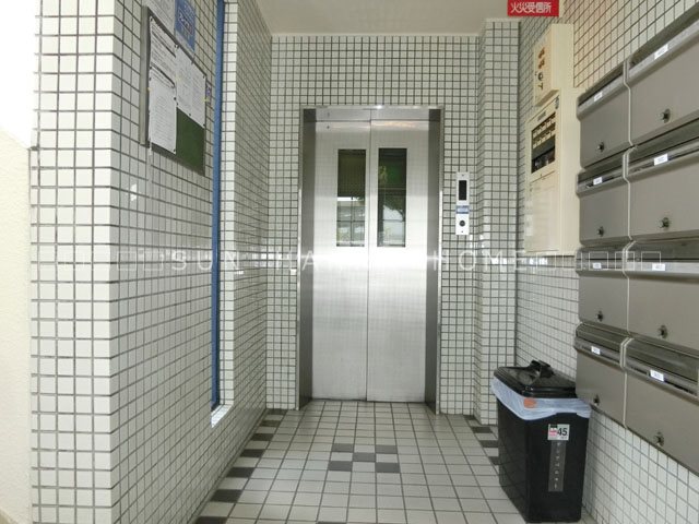 サンアベニュー ロビー