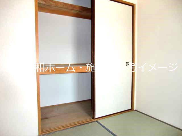 カーサフィオーレ　弐番館 収納