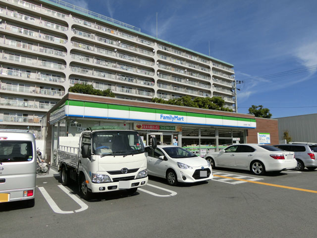 F+style八尾北久宝寺 コンビニ
