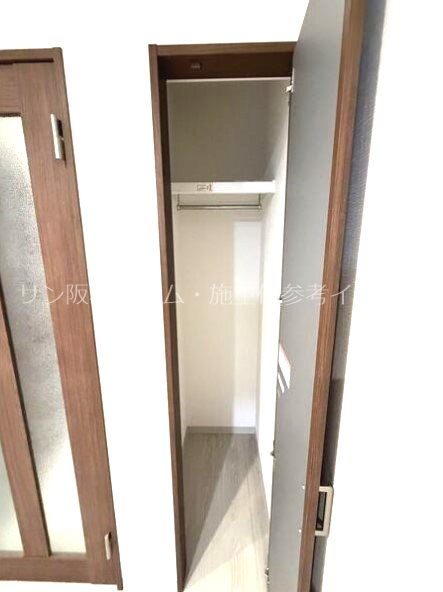 クレスト高安町南 収納