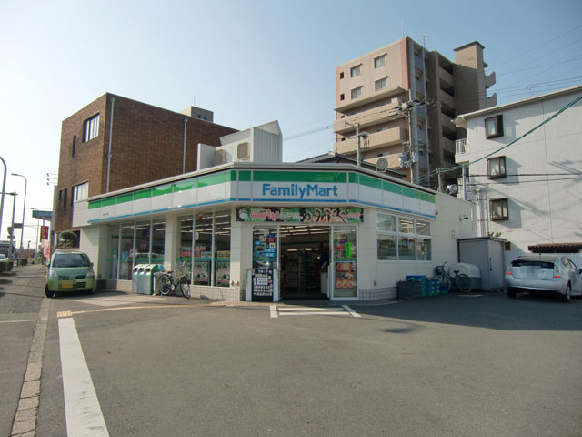 サクラコート高安 コンビニ