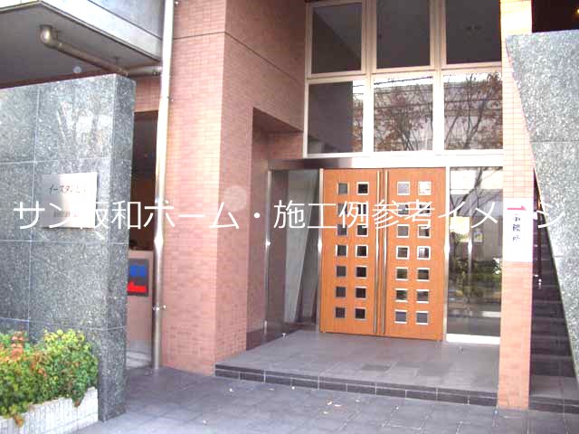 八尾イースタンビル 玄関