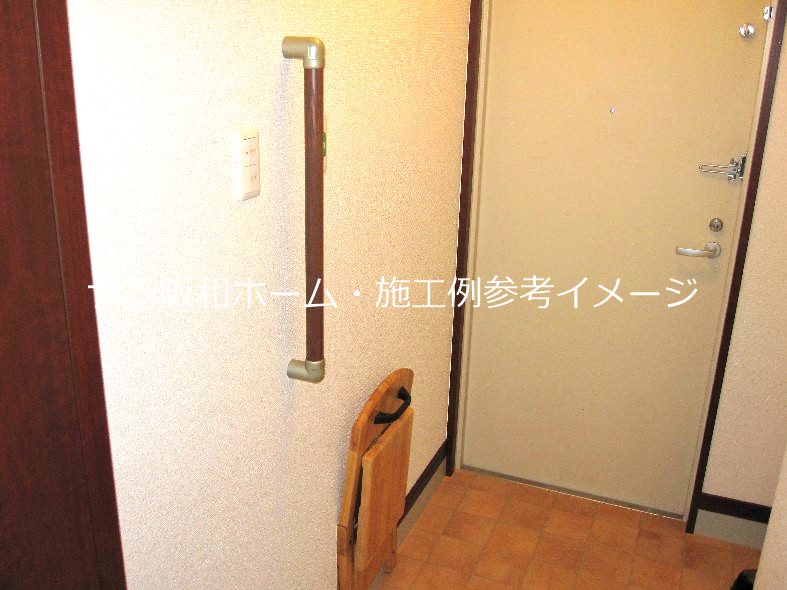 リラスクエア八尾宮町 玄関