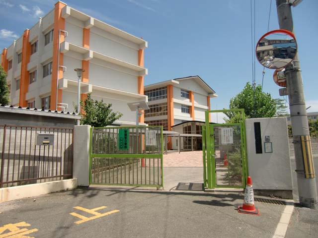 サンハイツ山本 小学校