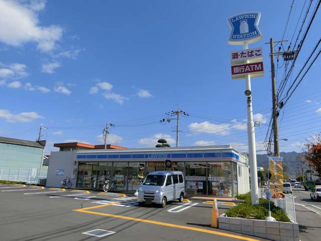 ビートル山本北E棟 コンビニ