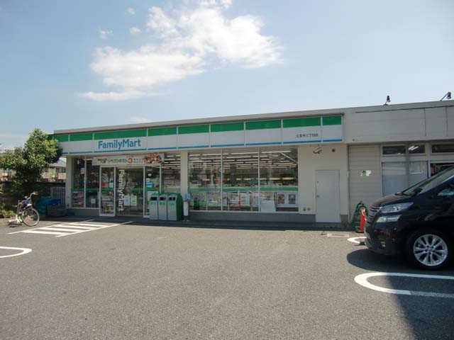 Lumitoile久宝寺 コンビニ