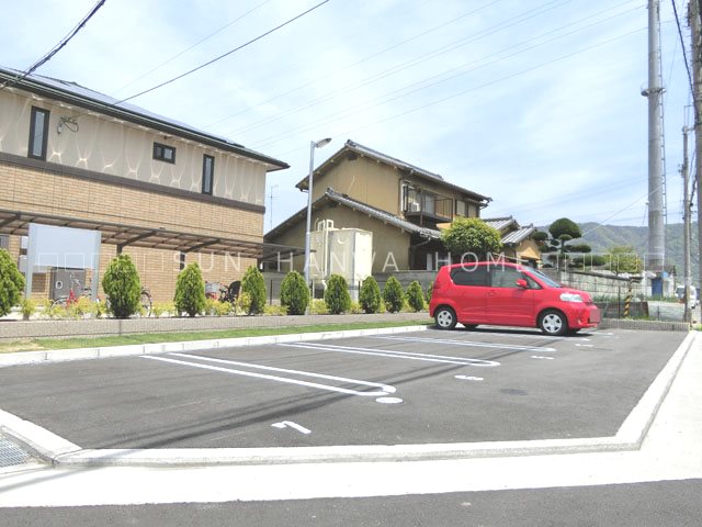 サンディアコート 駐車場
