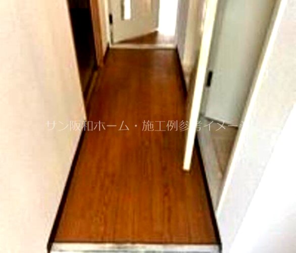 エムテック八尾 玄関