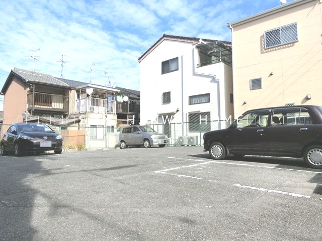 チェリーハイツ宮町 駐車場