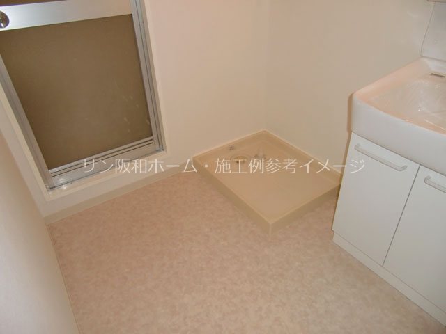 リエラ八尾本町 洗面所