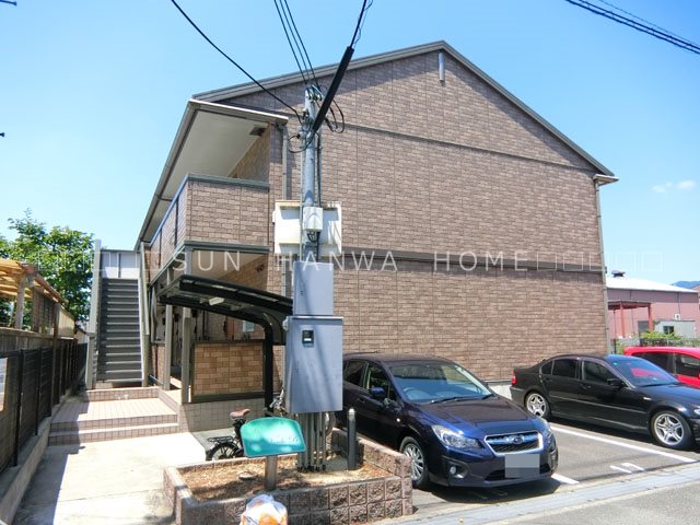 カサベルデB棟 駐車場