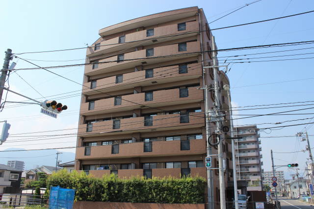 エラーヴル楽々園 外観
