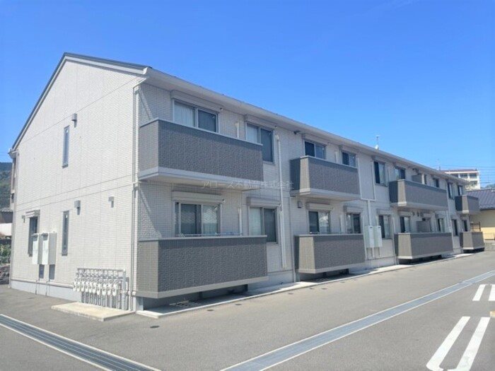 パステル城山 外観