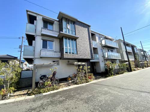 シャーメゾンクオーレ 302号室 外観