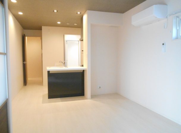 グランテリア楽々園W リビング