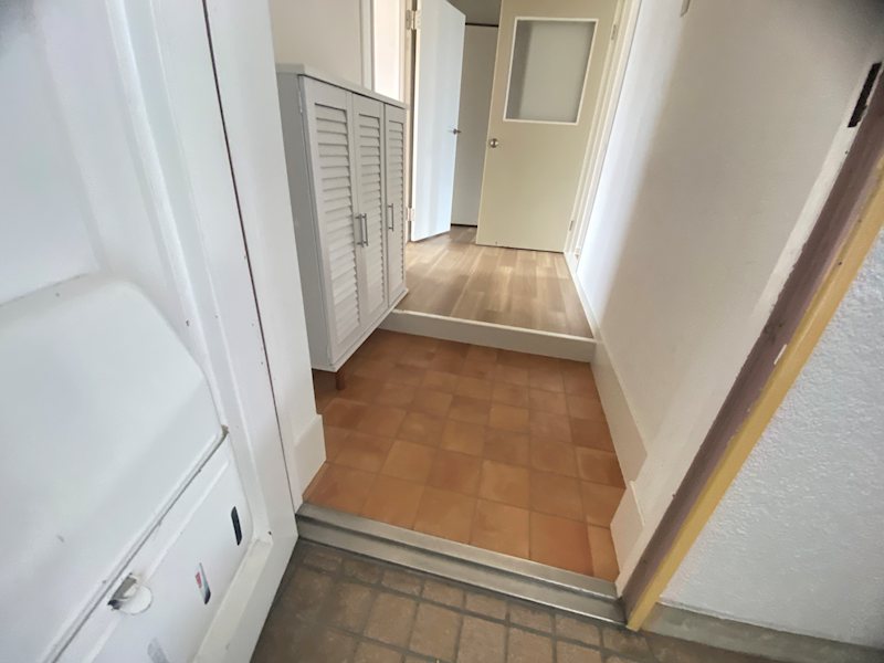吉兆マンション 玄関