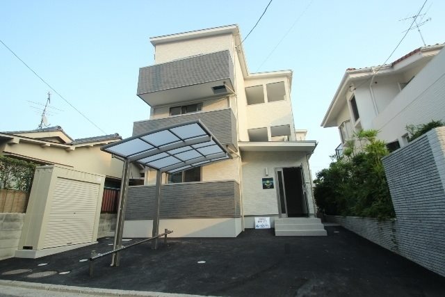 PLEIN SOLEIL吉見園 203号室 外観