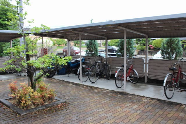 Riverside Court その他外観2