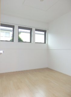 グローリアス ベッドルーム