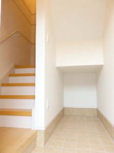 クオーレ　コイン通り 玄関