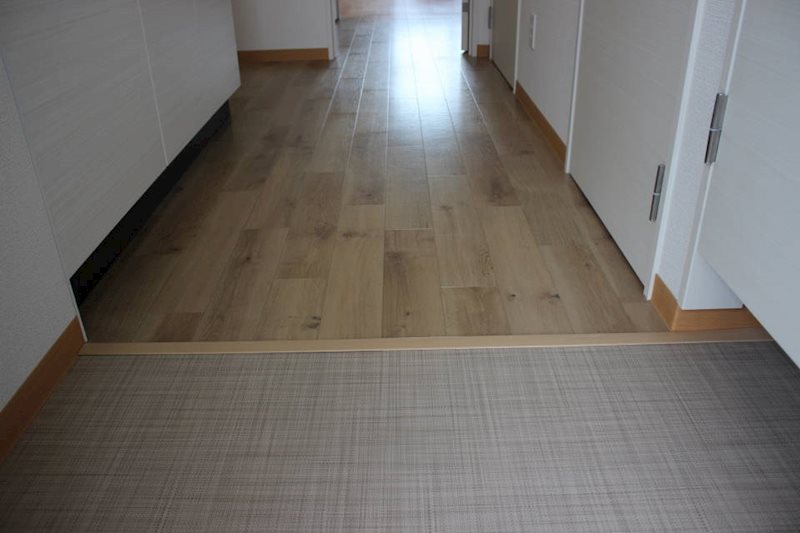 五日市OKビル 玄関