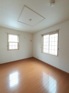 プラシード参番館 ベッドルーム
