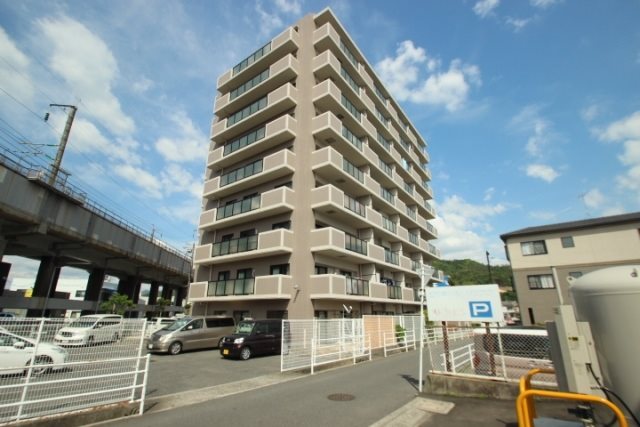サンピア五日市 501号室 外観