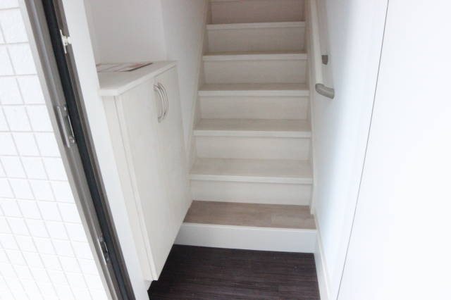 ソフィスコート八幡 玄関