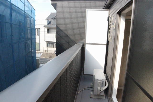 ソフィスコート八幡 ベランダ