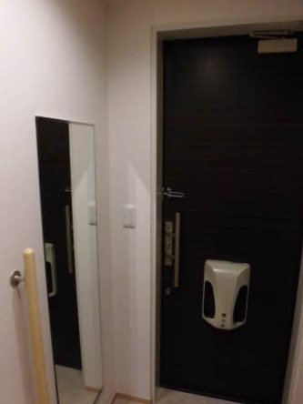  Ｗ＆Ｂ（ダブル　アンド　ビー）  玄関