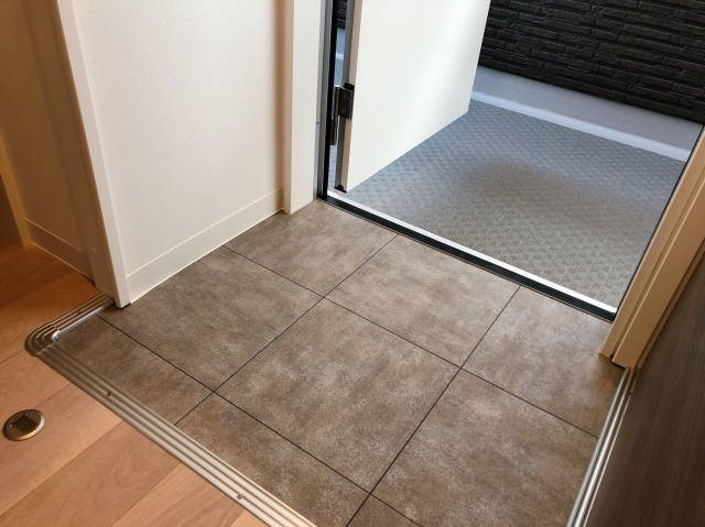 プレジャーコーポ五日市駅前 玄関