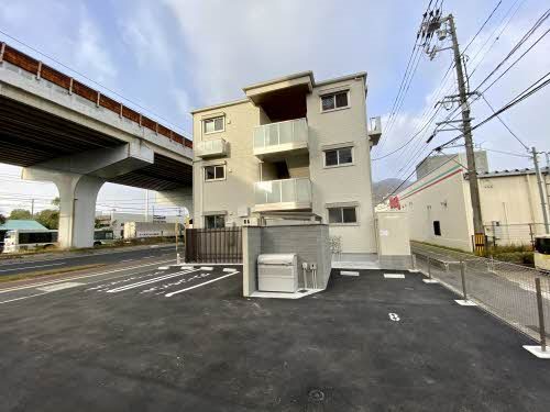 アヴニール五日市中央 302号室 外観