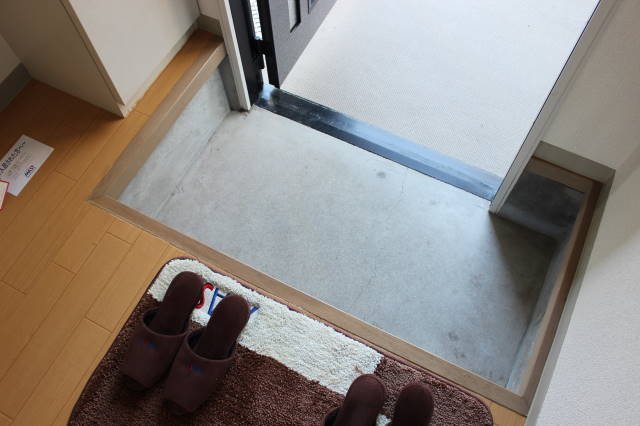 クレール五月が丘 玄関