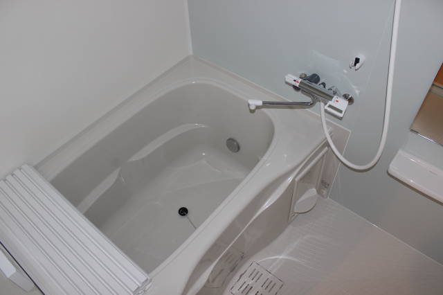 ヒュッゲ 風呂画像