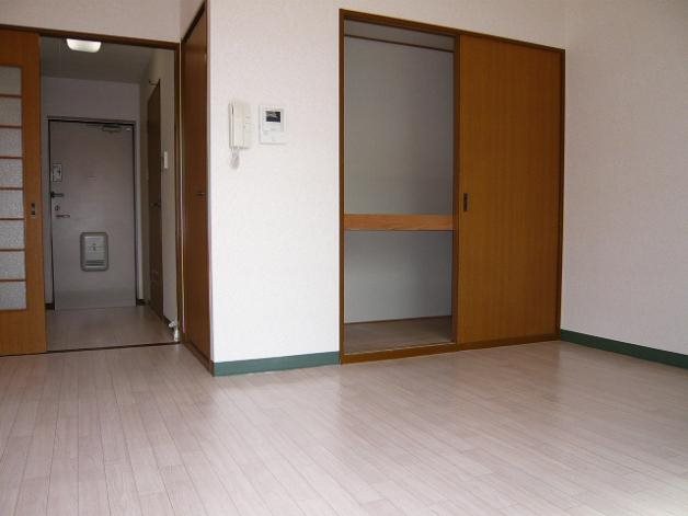 サンライズ五日市 ベッドルーム