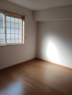 プラシード五番館 ベッドルーム