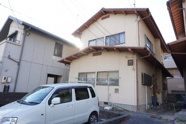 亀井貸家 外観