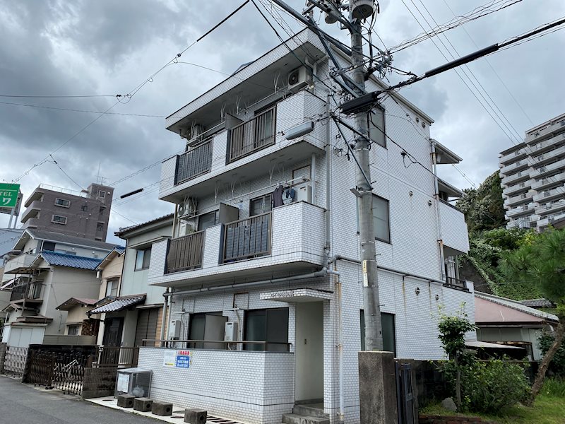 ロイヤル隅の浜 302号室 外観