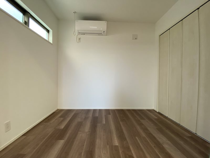 MOVE楽々園EAST ベッドルーム