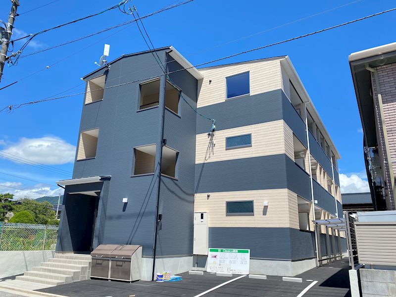 El Clasico駅前 外観