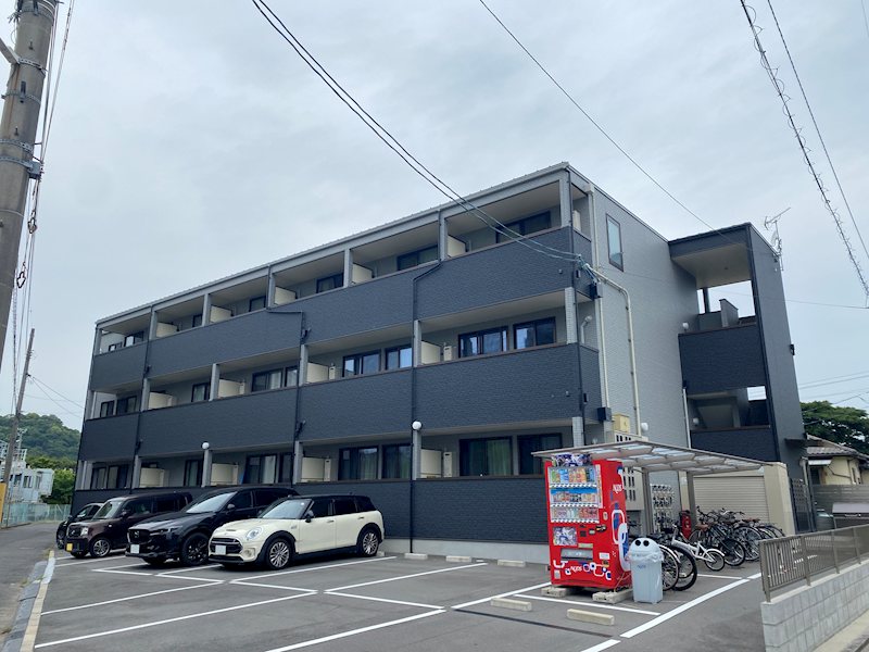 メゾンドルポ吉見園 201号室 外観